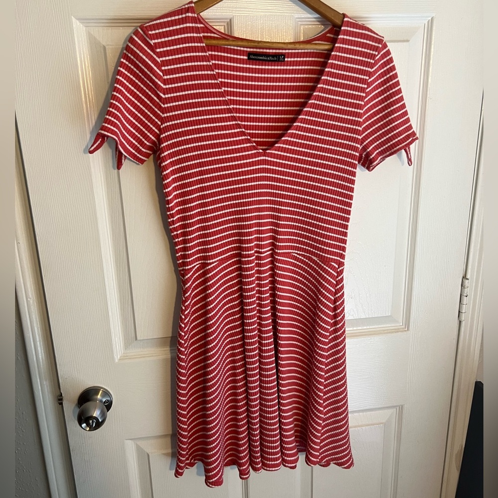 Abercrombie and Fitch Red Dress